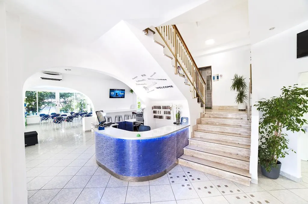 Mantovani Hotel Murano Rimini 3*,